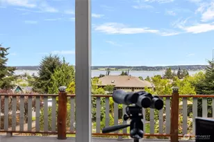 615 NE 4th St, Coupeville, WA 98239 - Photo 11