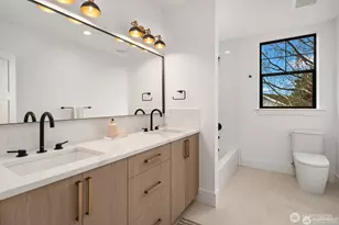 2615 NE 87th St, Seattle, WA 98115 - Photo 27