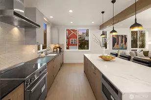 4406 1st Ave NE, Seattle, WA 98105 - Photo 11