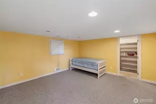 11103 13th St E, Edgewood, WA 98372 - Photo 23