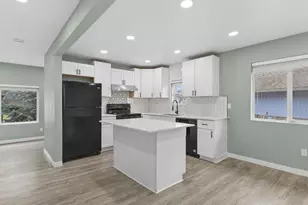 330 V St SE, Auburn, WA 98002 - Photo 17