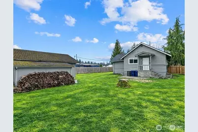 330 V Street SE, Auburn, WA 98002 - Photo 25