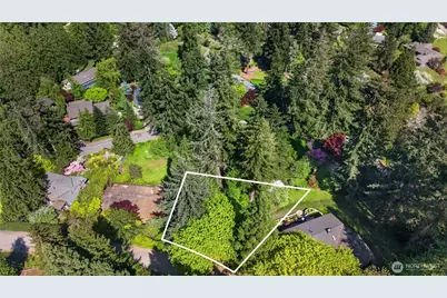 37 X Crystal Creek Cir, Issaquah, WA 98027 - Photo 3