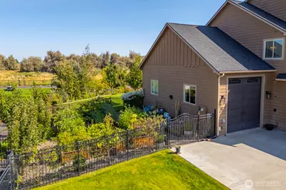 7724 Dune Lake Road SE, Moses Lake, WA 98837 - Photo 3