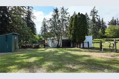 2259 Happy Valley Road, Oak Harbor, WA 98277 - Photo 31
