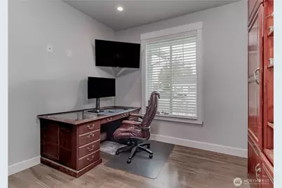 9409 9th Avenue Ct E, Tacoma, WA 98445 - Photo 31