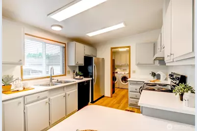 3112 201st Place SW, Lynnwood, WA 98036 - Photo 5