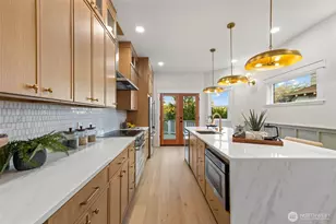 508 22nd Ave E, Seattle, WA 98112 - Photo 9
