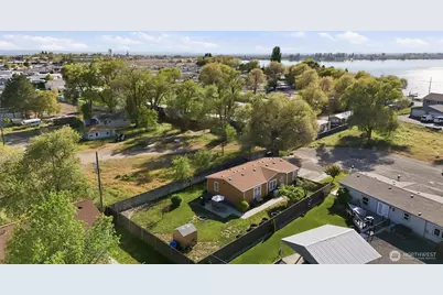1827 W Bemis Street, Moses Lake, WA 98837 - Photo 31