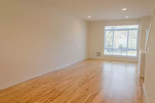 10363 Ashworth Ave N, Seattle, WA 98133 - Photo 5
