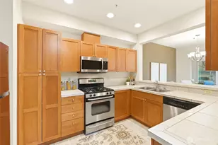 18502 36th Ave W, Lynnwood, WA 98037 - Photo 5