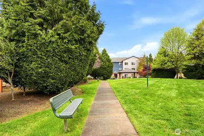 18502 36th Avenue W #F, Lynnwood, WA 98037 - Photo 31