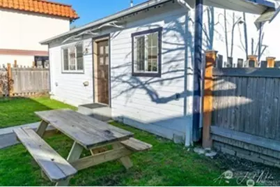 436 Wells Avenue N, Renton, WA 98057 - Photo 15
