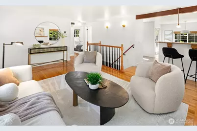 3413 48th Avenue SW, Seattle, WA 98116 - Photo 5