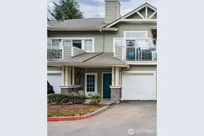 2130 Newport Way NW #7-4, Issaquah, WA 98027 - Photo 1