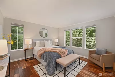 2130 Newport Way NW #7-4, Issaquah, WA 98027 - Photo 15