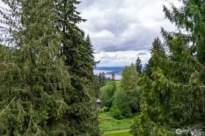 17426 SE 60th Street, Bellevue, WA 98006 - Photo 27