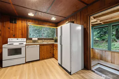 17426 SE 60th Street, Bellevue, WA 98006 - Photo 5
