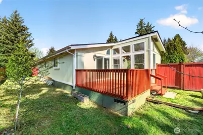 22110 Cedarview Drive E, Bonney Lake, WA 98391 - Photo 21