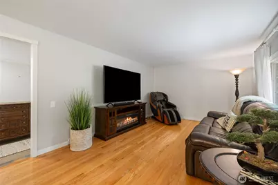 10323 Crescent Valley Drive NW, Gig Harbor, WA 98332 - Photo 13