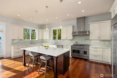 6783 NE Bergman Road, Bainbridge Island, WA 98110 - Photo 15