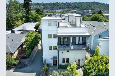 2415 W Lynn Street, Seattle, WA 98199 - Photo 3