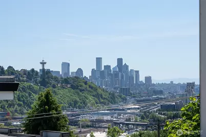 2415 W Lynn Street, Seattle, WA 98199 - Photo 5