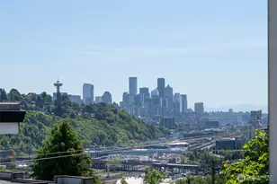 2415 W Lynn St, Seattle, WA 98199 - Photo 5