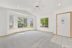 4646 Boardwalk Dr, Bellingham, WA 98226 - Photo 9