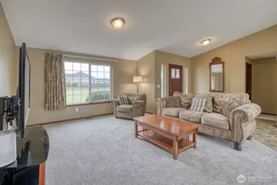 285 Meadow Loop, Montesano, WA 98563 - Photo 3