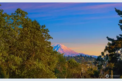 6903 32nd Avenue NW, Seattle, WA 98117 - Photo 17