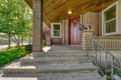 3004 SW Barton Street, Seattle, WA 98126 - Photo 3