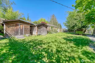 3004 SW Barton St, Seattle, WA 98126 - Photo 23