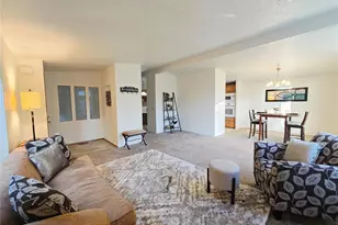 221 Parkwood Blvd, Sequim, WA 98382 - Photo 3