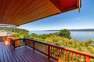 2205 Cranes Landing Dr, Greenbank, WA 98253 - Photo 3