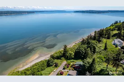 2205 Cranes Landing Drive, Greenbank, WA 98253 - Photo 35