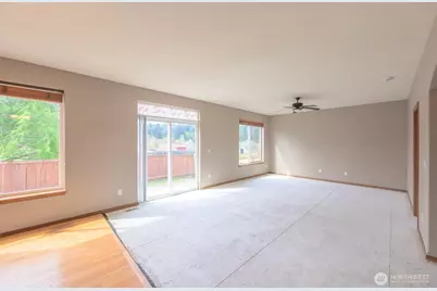 20605 74th Avenue E, Spanaway, WA 98387 - Photo 9