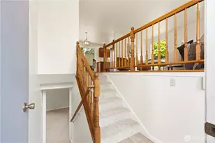 14613 SE 16th Pl, Bellevue, WA 98007 - Photo 17