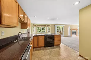 14319 106th Ave Ct E, Puyallup, WA 98374 - Photo 11
