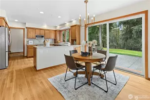 10235 Battle Point Dr NE, Bainbridge Island, WA 98110 - Photo 7