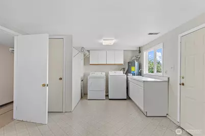 14508 SE 50th Street, Bellevue, WA 98006 - Photo 29