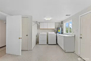 14508 SE 50th St, Bellevue, WA 98006 - Photo 29