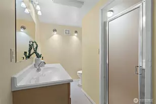 14508 SE 50th St, Bellevue, WA 98006 - Photo 35
