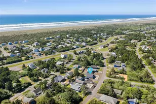 399 Seashore St SW, Ocean Shores, WA 98569 - Photo 35