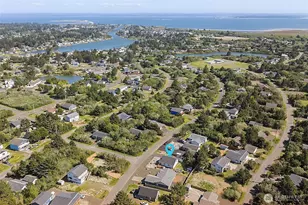 399 Seashore St SW, Ocean Shores, WA 98569 - Photo 37