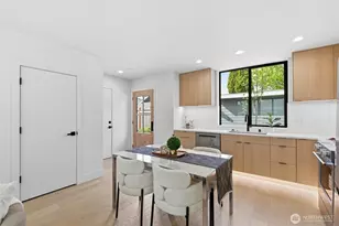 324 NW 80th St, Seattle, WA 98117 - Photo 7