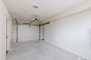 324 NW 80th St, Seattle, WA 98117 - Photo 29