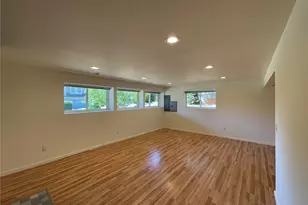 12456 SE 27th St, Bellevue, WA 98005 - Photo 17