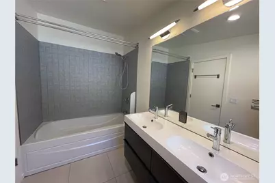 12456 SE 27th Street, Bellevue, WA 98005 - Photo 15