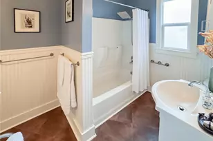 2315 E Spring St, Seattle, WA 98122 - Photo 13
